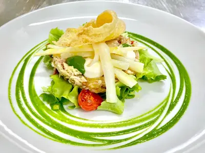 Cibo presso l'hotel o nelle vicinanze