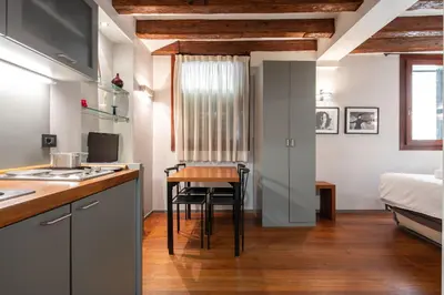 Cucina o angolo cottura di VeNICe Cera San Moisè
