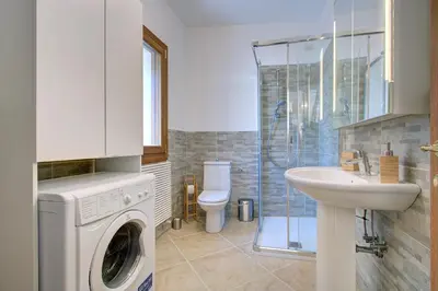 Bagno di TORRE-BARBARIGA country house,3 beds,3 bath,parking