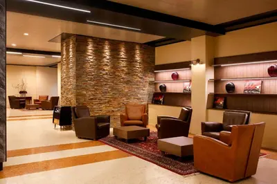 Area soggiorno di Four Points by Sheraton Padova