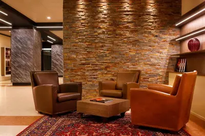 Area soggiorno di Four Points by Sheraton Padova