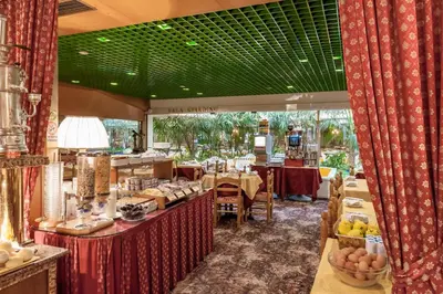 Cibo presso l'hotel o nelle vicinanze