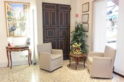 Area soggiorno di Hotel San Zulian