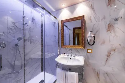 Bagno di Hotel Scandinavia - Relais