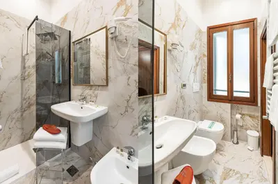 Bagno di Hotel San Moisè