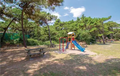 Area giochi per bambini di Pigne