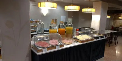 Cibo presso l'hotel o nelle vicinanze