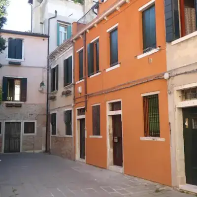 A 2 passi da Basilica dei Frari