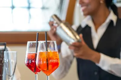 Bevande di Hotel Antiche Figure