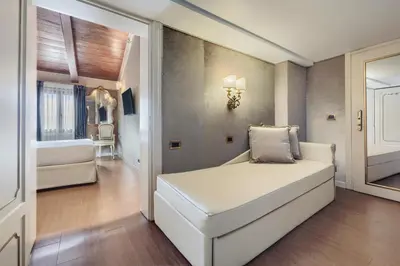 Letto o letti in una camera di Hotel Olimpia Venice, BW Signature Collection 3sup