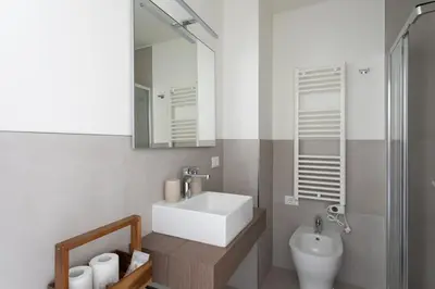 Bagno di Residenza SubitoSanto - Appartamento con balconcino 