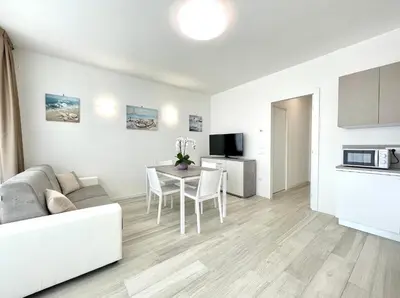 Cucina o angolo cottura di C Palace - Carraro Immobiliare - Family Apartments