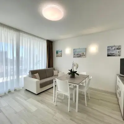 C Palace - Carraro Immobiliare - Family Apartments