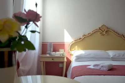 Letto o letti in una camera di Ca' San Trovaso - 6 Rooms