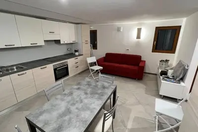 Cucina o angolo cottura di Appartamento Tre Archi con corte privata