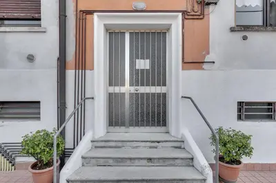 Facciata o entrata di Elegant Blue Apartment