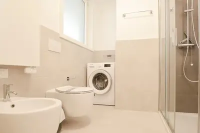 Bagno di Podium - QUI VENDE Immobiliare - per solo Famiglie