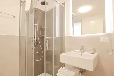 Bagno di Podium - QUI VENDE Immobiliare - per solo Famiglie