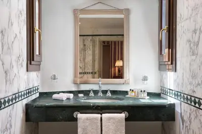 Bagno di Sina Palazzo Sant'Angelo