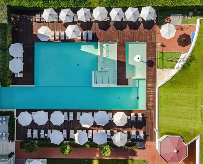 Piscina di Domino Suite Hotel & Residence o nelle vicinanze