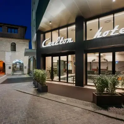 Hotel Carlton