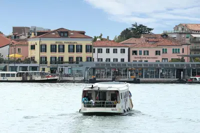 Vista sul fiume nelle vicinanze dell'hotel