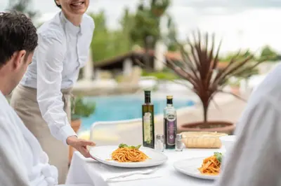 Cibo presso l'hotel o nelle vicinanze