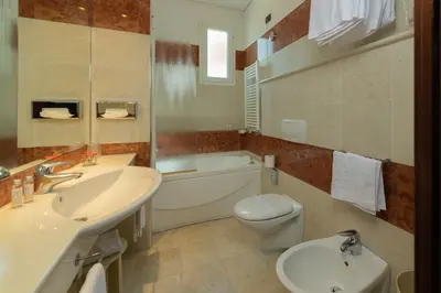 Bagno di Art&Park Hotel Union Lido