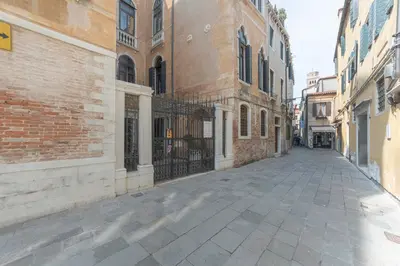Il quartiere o una zona nella vicinanze dell'appartamento