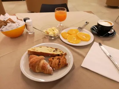 Cibo presso l'hotel o nelle vicinanze