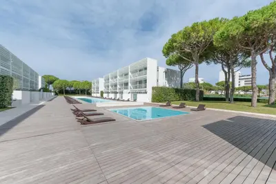 Piscina di Jesolo Lido Village Immobiliare Pacella o nelle vicinanze