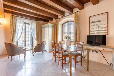 TV o dispositivi per l'intrattenimento presso Molino Stucky Residence Burchio Suite
