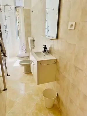 Bagno di Venezia, 100 mt to Station,FREE parking, Shuttle Airport, Train Station Gorizia