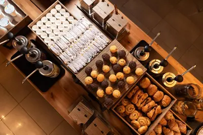 Cibo presso l'hotel o nelle vicinanze