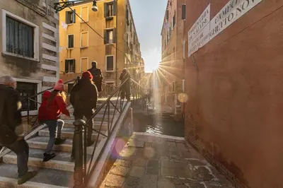 Ospiti di Ca' Leoncino - Venice canal front apartment