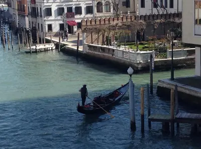 Vista sul fiume nelle vicinanze dell'appartamento