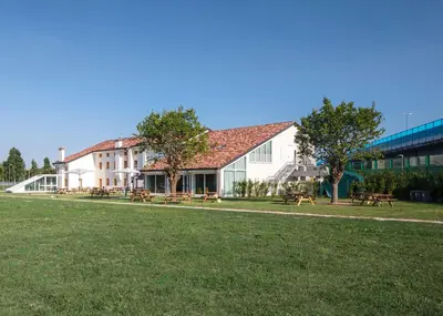 Edificio in cui si trova l'ostello