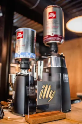 Set per la preparazione di tè e caffè presso Gustificio