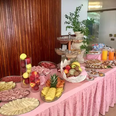 Cibo presso l'hotel o nelle vicinanze