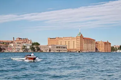 Paesaggio naturale nelle vicinanze dell'hotel