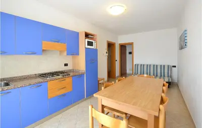Cucina o angolo cottura di Nice Apartment In Cavallino-Treporti