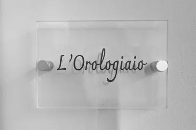 Certificato, attestato, insegna o altro documento esposto da Palazzo '900 Design Flats - L'Orologiaio