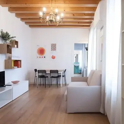 Bauhaus Venice Apartment