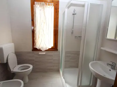 Bagno di Apartment Lorenza-2 by Interhome