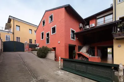 Edificio in cui si trova l'appartamento