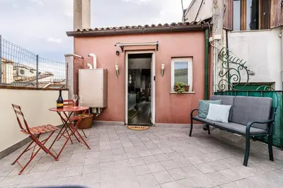 Balcone o terrazza di enJoy Home - Mansarda nel cuore di Padova