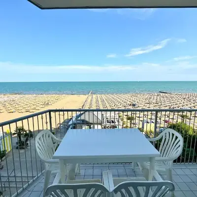 Appartamenti Fronte Mare CC - Carraro Immobiliare - Family Apartments