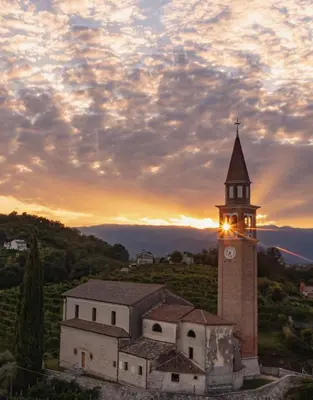 Paesaggio naturale nelle vicinanze della casa vacanze