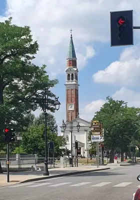 Il quartiere o una zona nella vicinanze dell'affittacamere