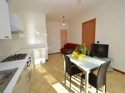 Cucina o angolo cottura di Comfortable beachfront apartment